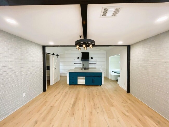 Foto del edificio - 1407 Wallace St