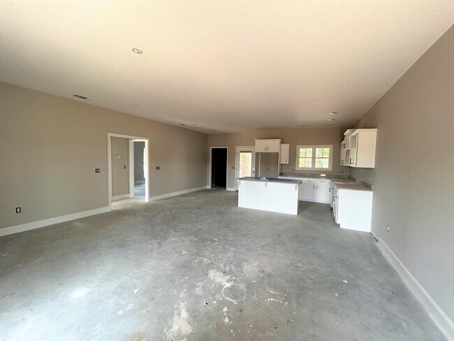 Building Photo - 77 Stockyard Rd
