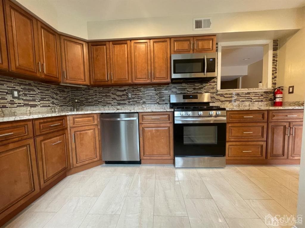 Foto principal - 6102 Hana Rd