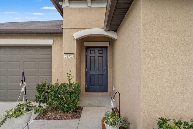 Building Photo - 31713 Sun Kettle Lp