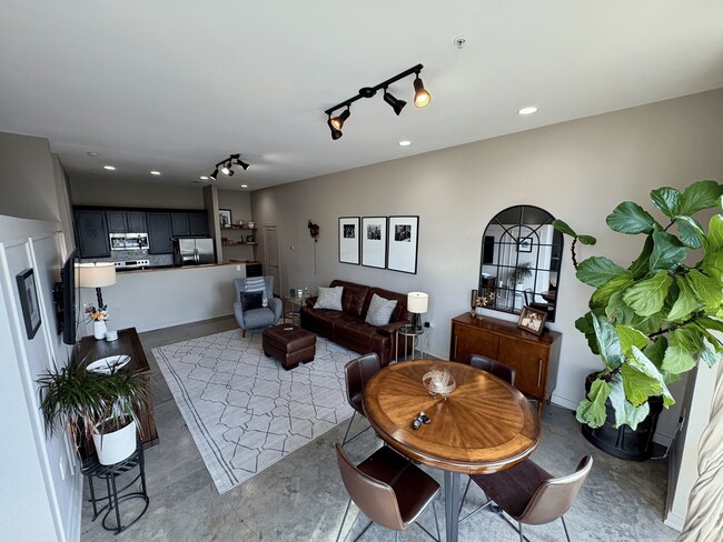 Foto del edificio - 926 Woodland St