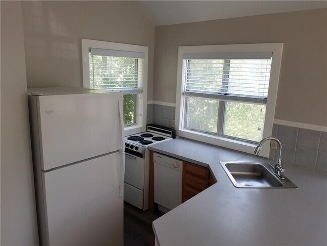Foto del edificio - 2102 Townes Ln
