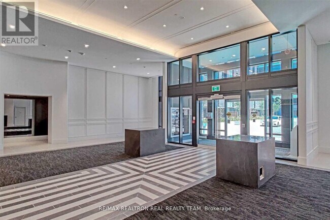 Photo du bâtiment - 30 Gibbs Rd