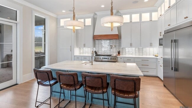 Building Photo - 2757 Chenal Ct