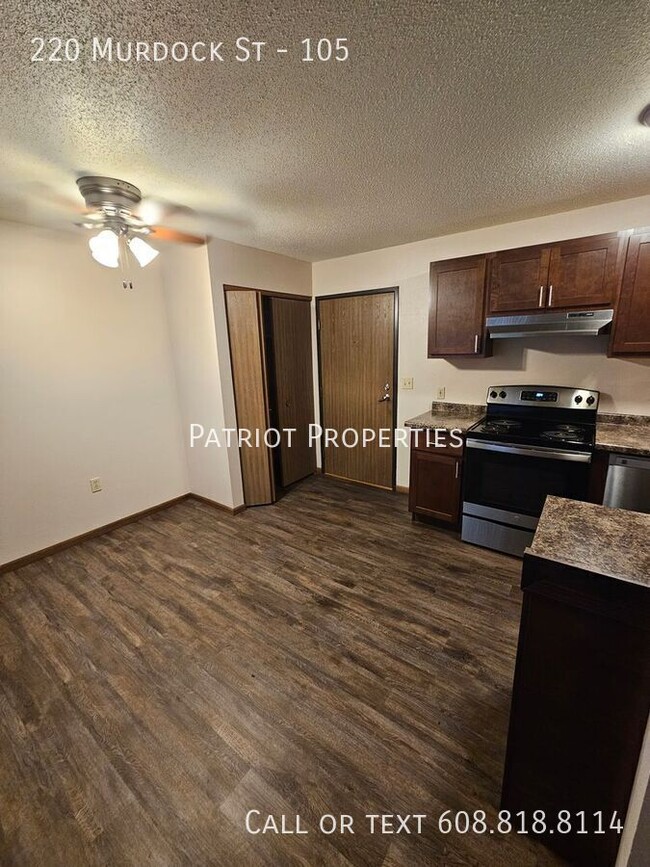 Foto del edificio - 1 bedroom/ 1 bath apartment in Tomah, WI