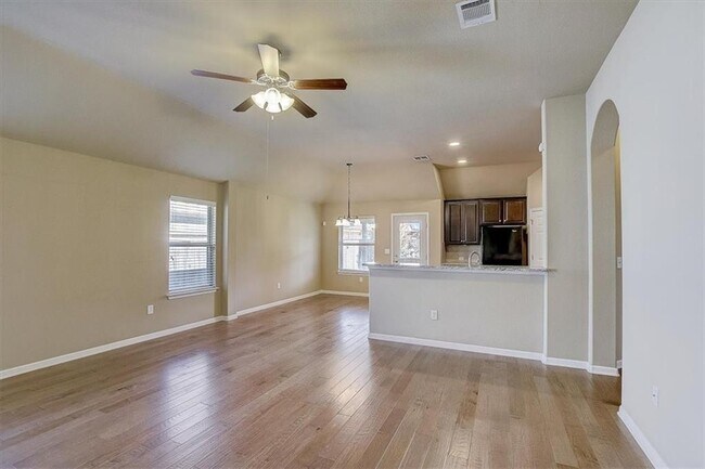 Foto del edificio - 2005 Alyssas Dr