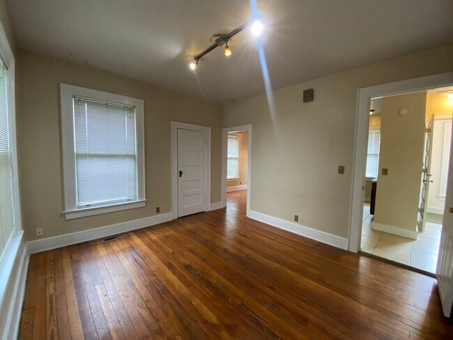 Sala de estar - 616 SE 3rd St