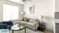 Foto principal - 2500 9th Ave SW