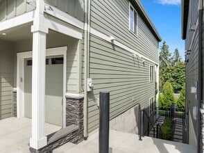 Building Photo - 12578 SE 27th Ave