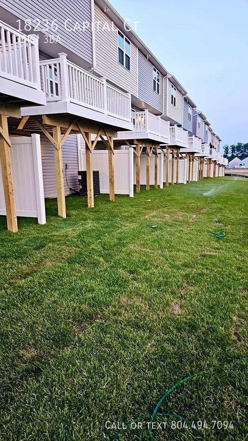 Foto del edificio - Charming Home in Pendleton Golf Community ...