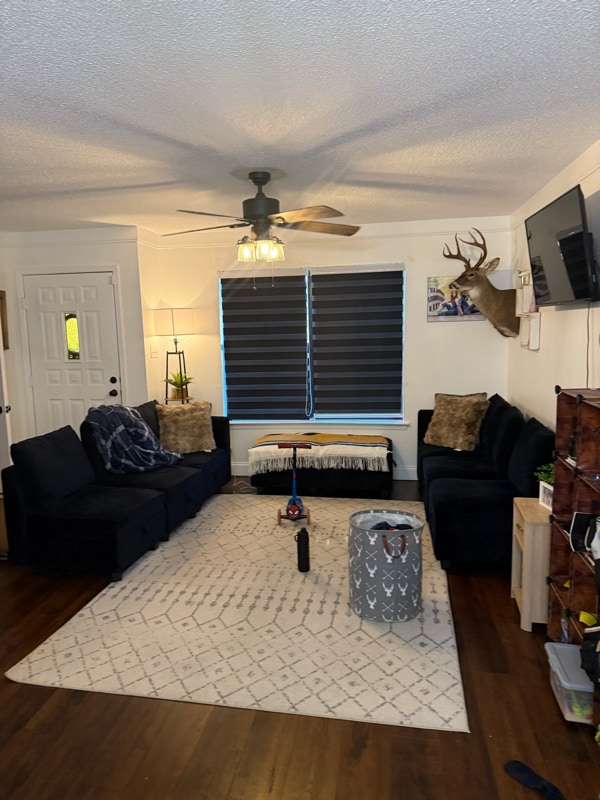 Building Photo - 3153 Roosevelt Dr