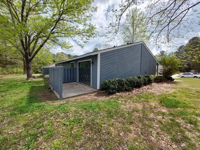Building Photo - Coming soon -Peachtree City