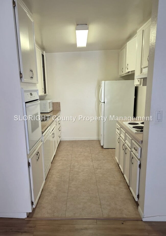Foto del edificio - AVAILABLE JULY 2Bed / 2 Bath Apartment near Downtown SLO
