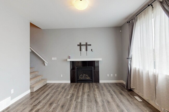 Building Photo - 2113 Auxier Ct SW
