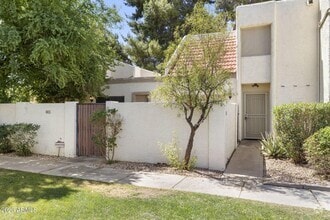 Building Photo - 6013 N 79th St