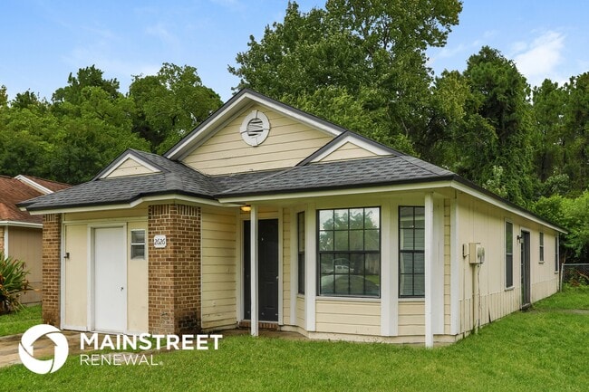 Building Photo - 2626 Malibu Cir