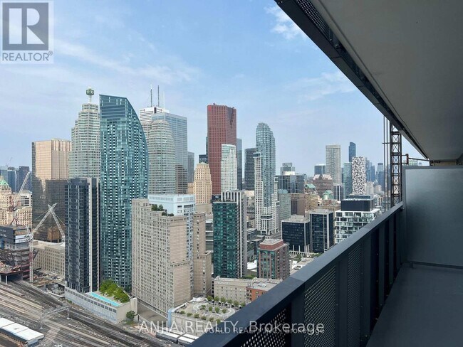 Building Photo - 55 Cooper St