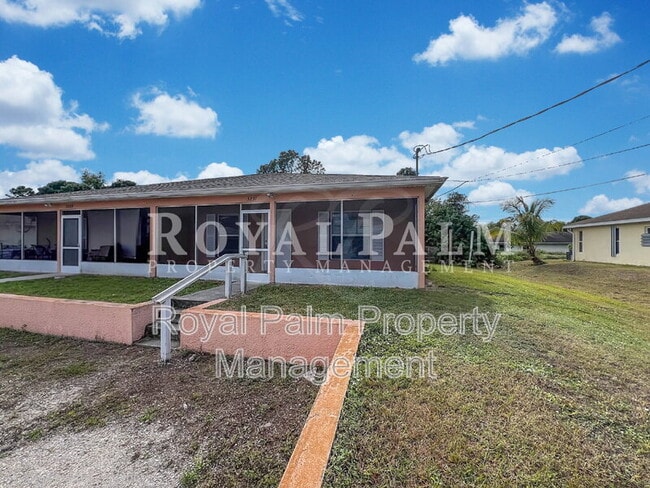 Building Photo - 5231 27th St SW