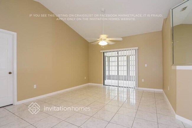 Foto del edificio - 1604 Cumberland Ct E