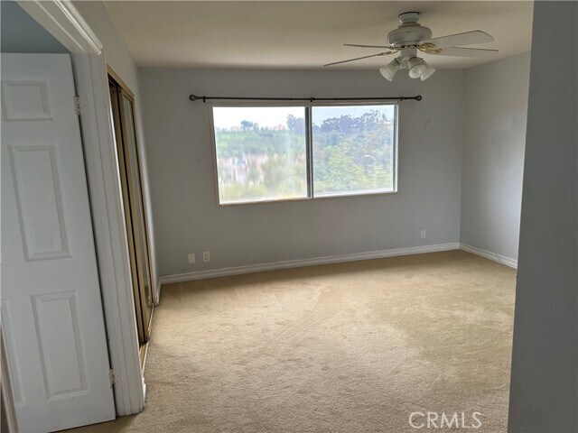 Foto del edificio - 22142 Summit Hill Dr