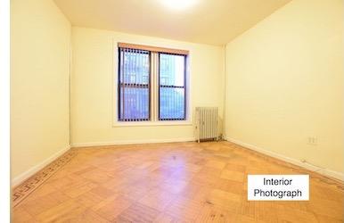 Foto del edificio - 1561 Union St