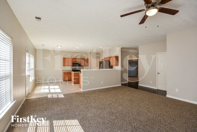 Foto del edificio - 265 Valley Brook Dr