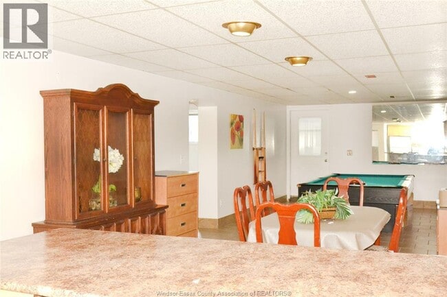 Building Photo - 201 St Rose Ave