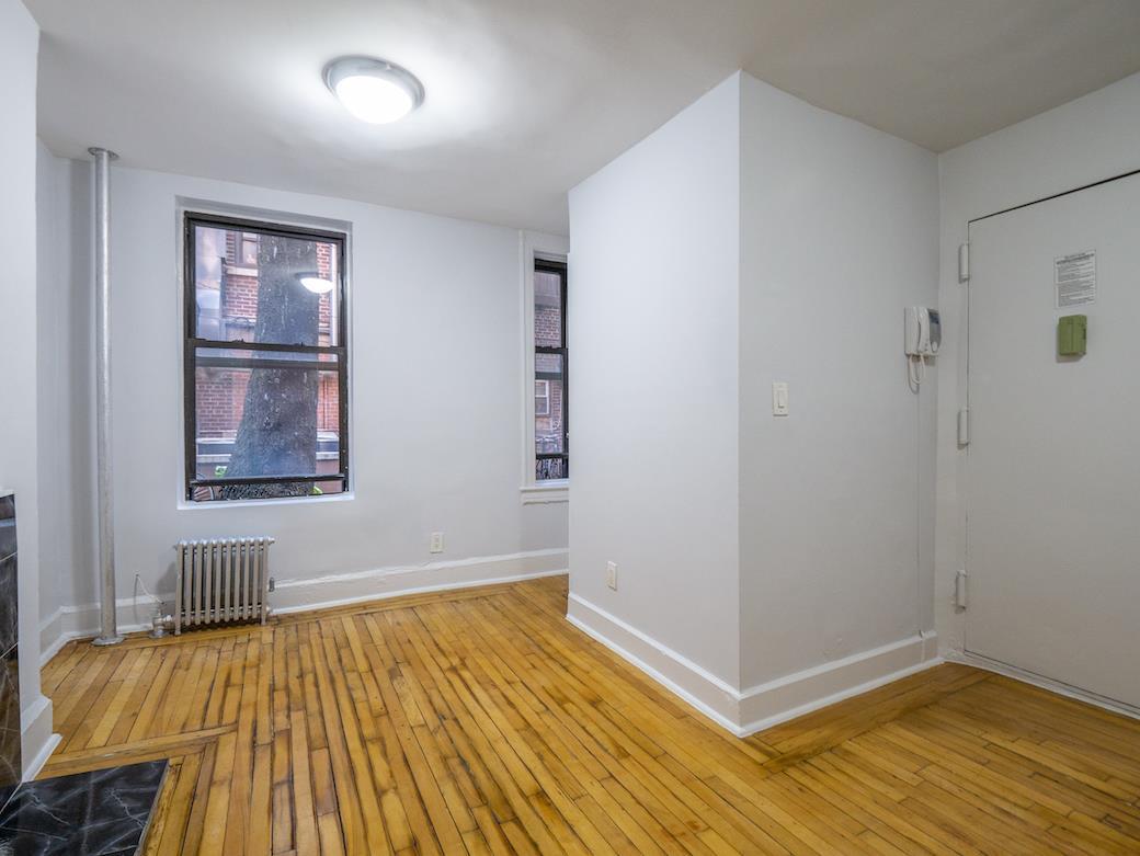 149 West 4th Street Unit 1E, New York, NY 10012 Room for Rent in New