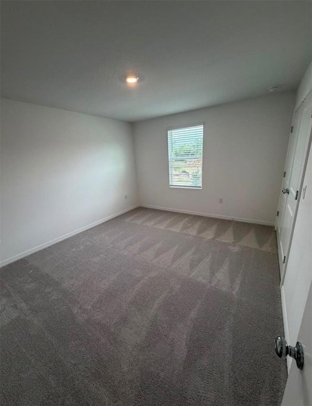 Building Photo - 2864 Skyline Lp