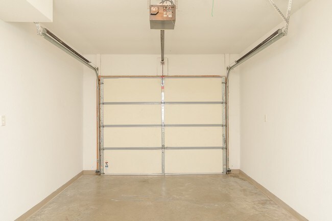 Building Photo - 127 Ventura Ave