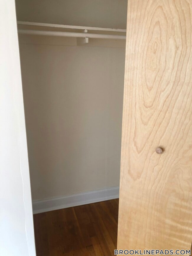 Foto del edificio - 222 Babcock St