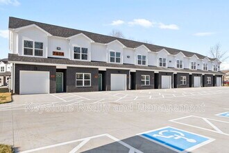 Building Photo - 760-E-103 Tracy Ln