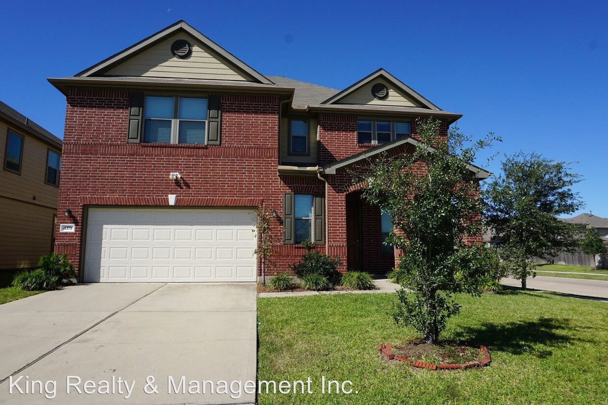 Primary Photo - 4371 N Vineyard Meadow Ln