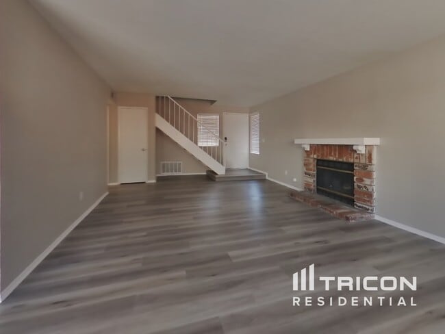 Building Photo - 488 Dale St