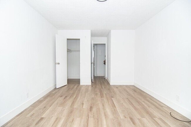 Foto del edificio - 6150 SW 37th St
