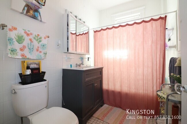 Foto del edificio - 126 Babcock St