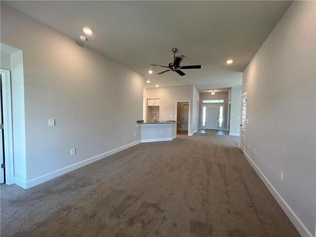 Building Photo - 5317 Vespera St