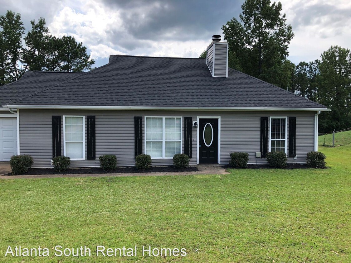 Primary Photo - 3 br, 2 bath House - 60 Ridge Drive