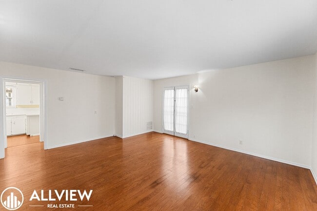 Foto del edificio - Charming 1-Bedroom Private Home with Backyard – 6-Month Lease with Month-to-Month Flexibility