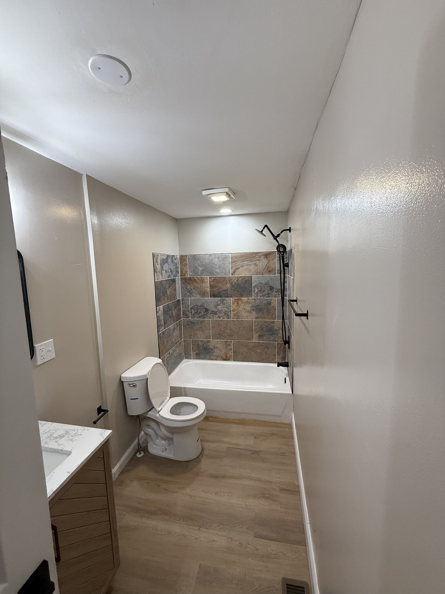 4509 Fenwick Ave Cleveland, OH 44102 – photo 4