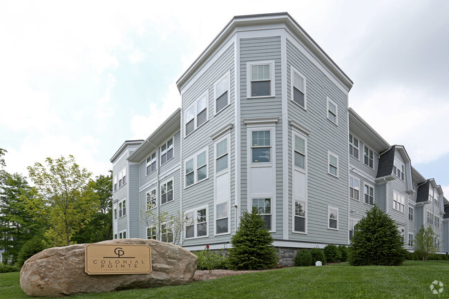 Foto del edificio - Colonial Pointe at Franklin Lakes