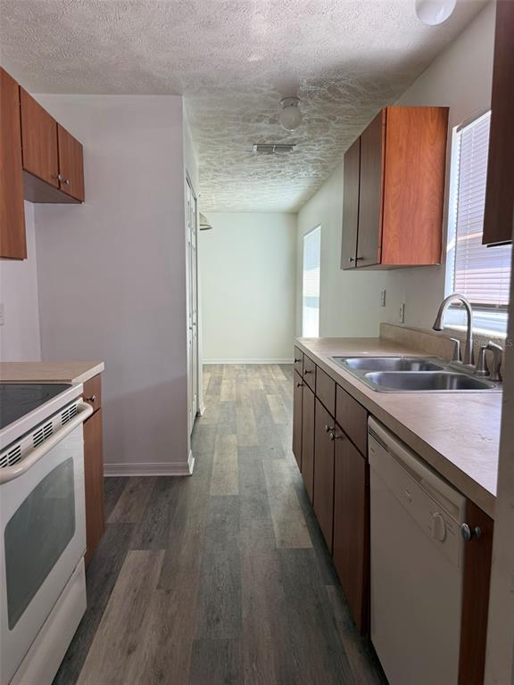 Foto del edificio - 5332 NW 8th Pl