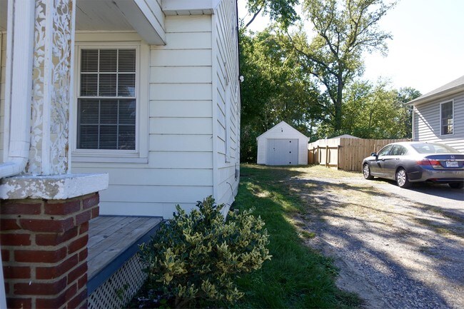 Building Photo - 1651 Darbytown Rd
