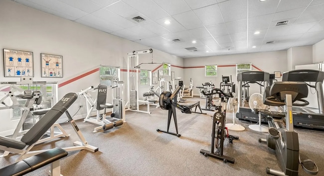 Photo - 2737 W Greens Dr House