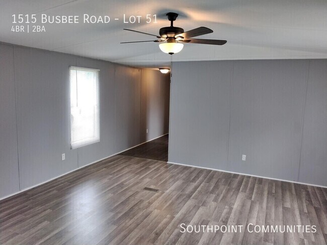 Foto del edificio - 1515 Busbee Rd