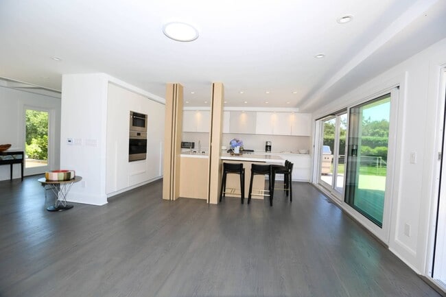 Foto del edificio - 117 Erica's Ln