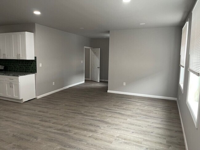 Foto del edificio - 4359 Frankford Ave