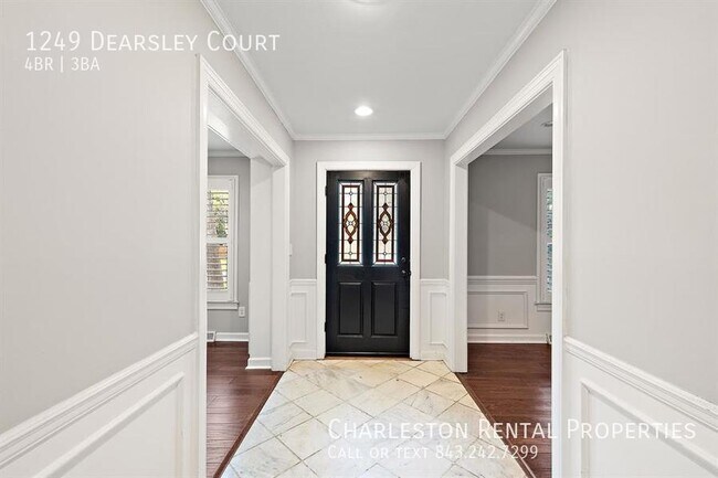 Photo - 1249 Dearsley Ct House