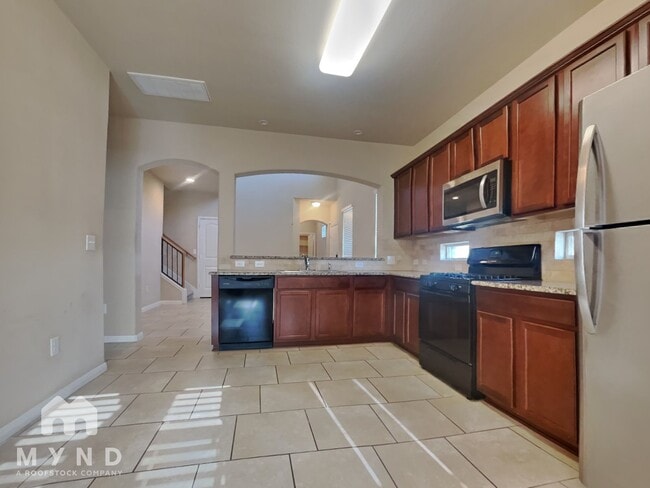 Foto del edificio - 429 Epiphany Ln