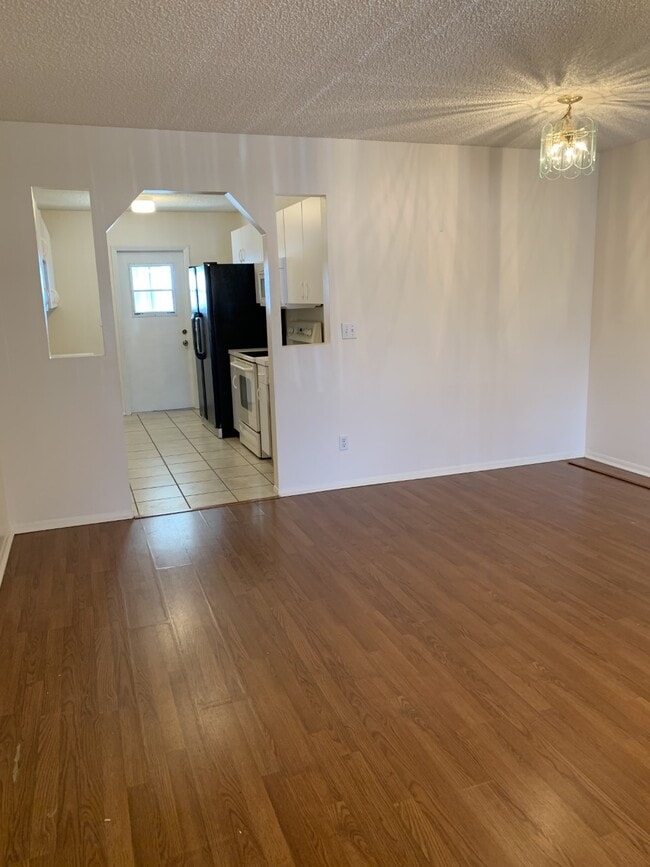 Building Photo - 357 Winter Ridge Blvd